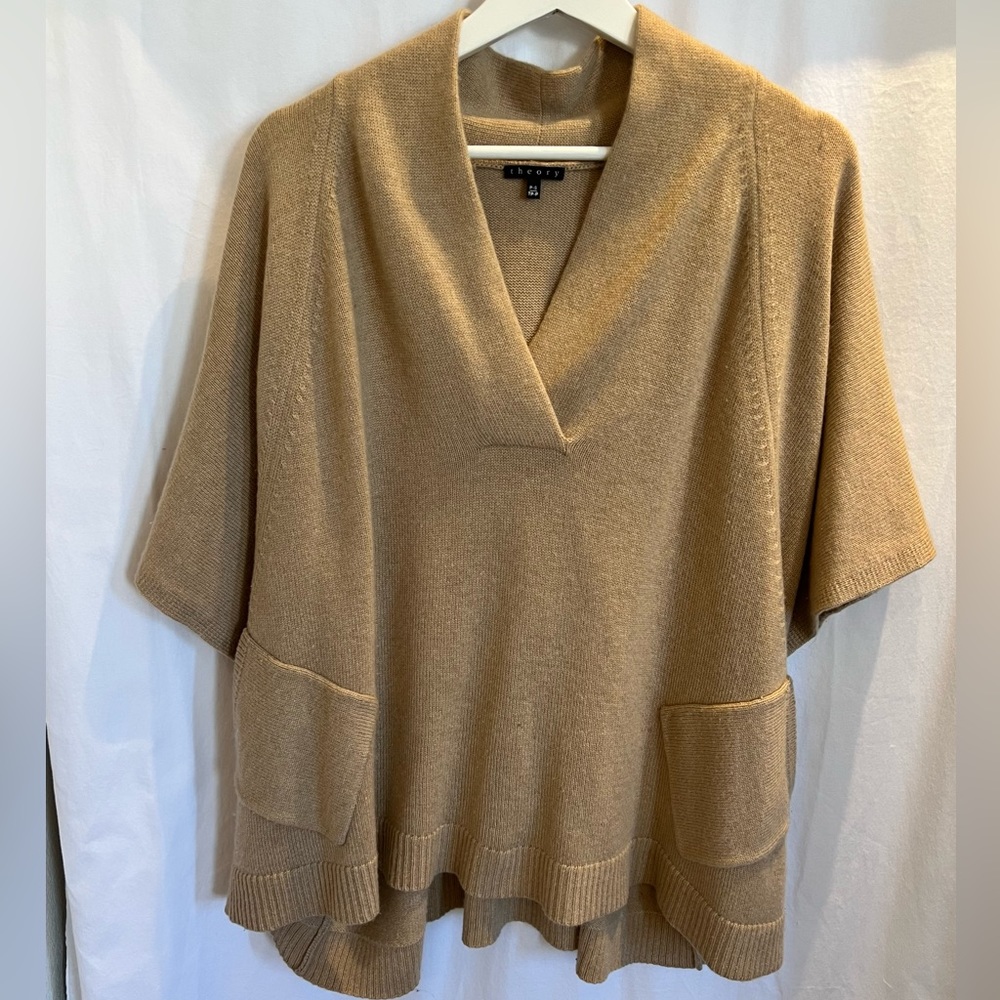 THEORY Cashmere Oversized Sweater